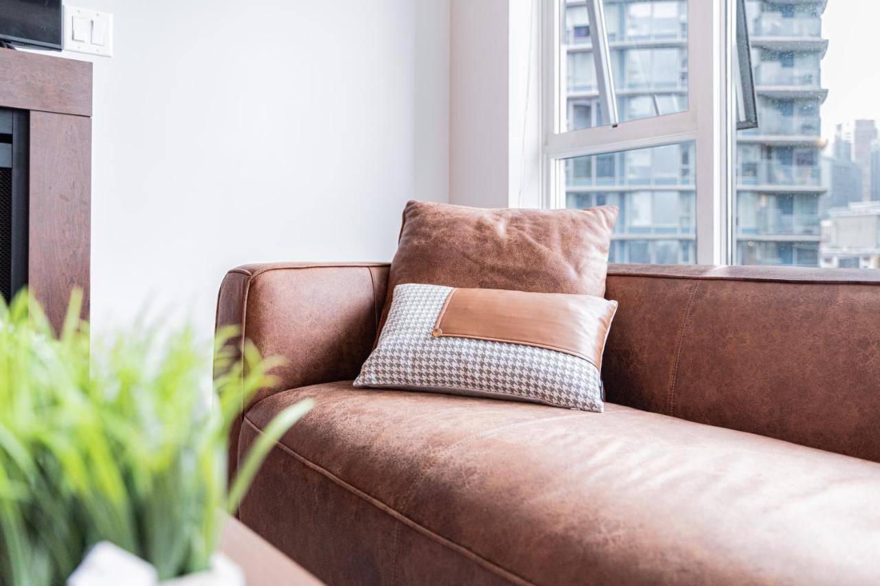 Amazing Views ! Leather Furniture ! Cozy Condo! Vancouver Exterior foto